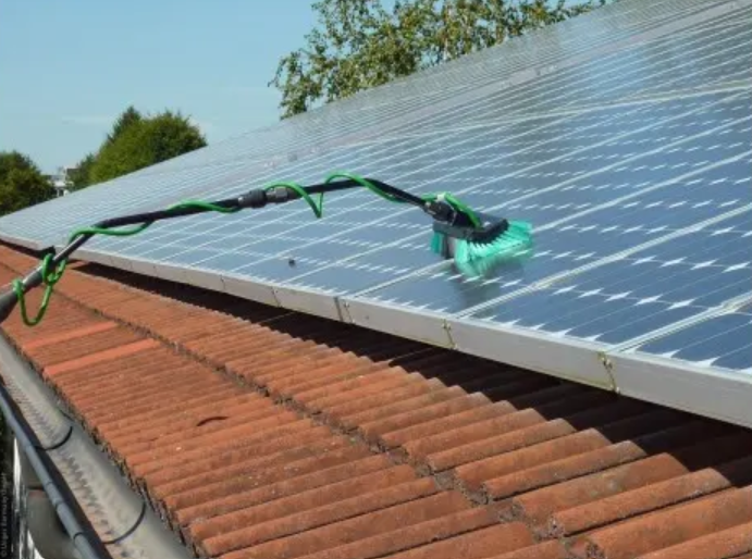 Nettoyage de Panneaux Solaires